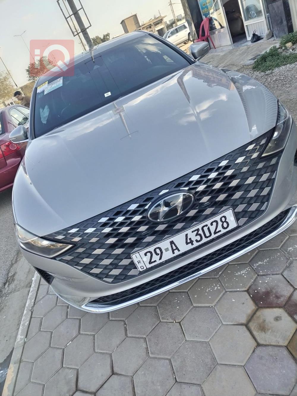 هیوندای ازێرا